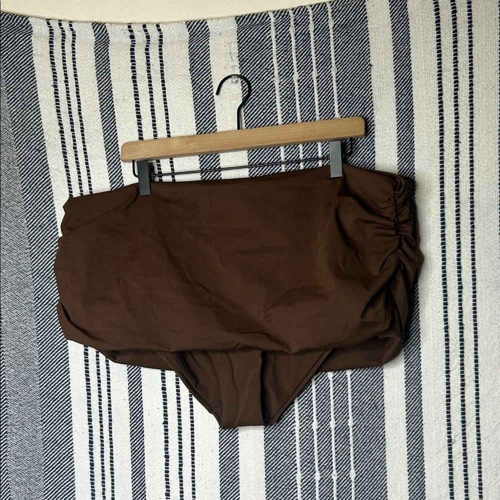 NWT Skims Sculpting Swim Fold Over Bikini Bottom